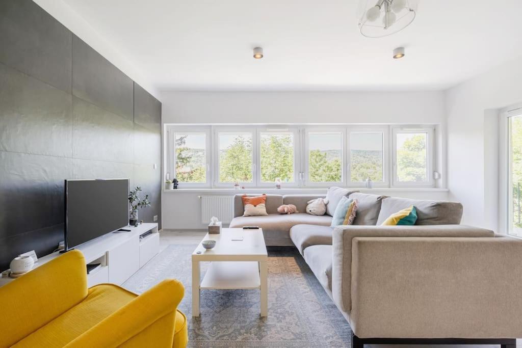 Earthy Elegance Apartment *